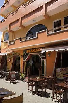 ***  Hotel & Restaurant Bucaneros イスラ・ムヘーレス メキシコ